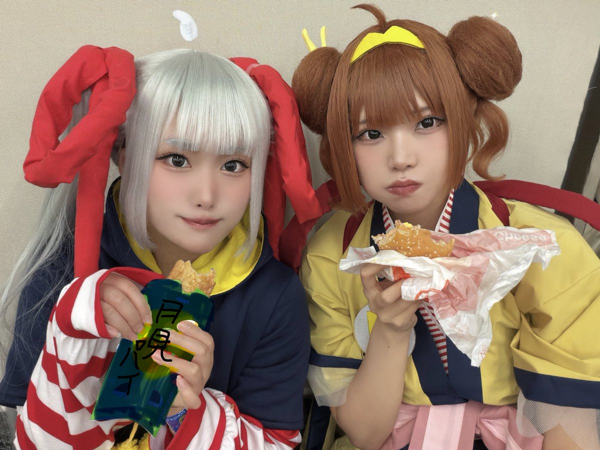 notodakiri's tweet photo. 月見パイもち子ちゃんといました🌕
#コスフェスTDC https://t.co/spcEgpKm7y