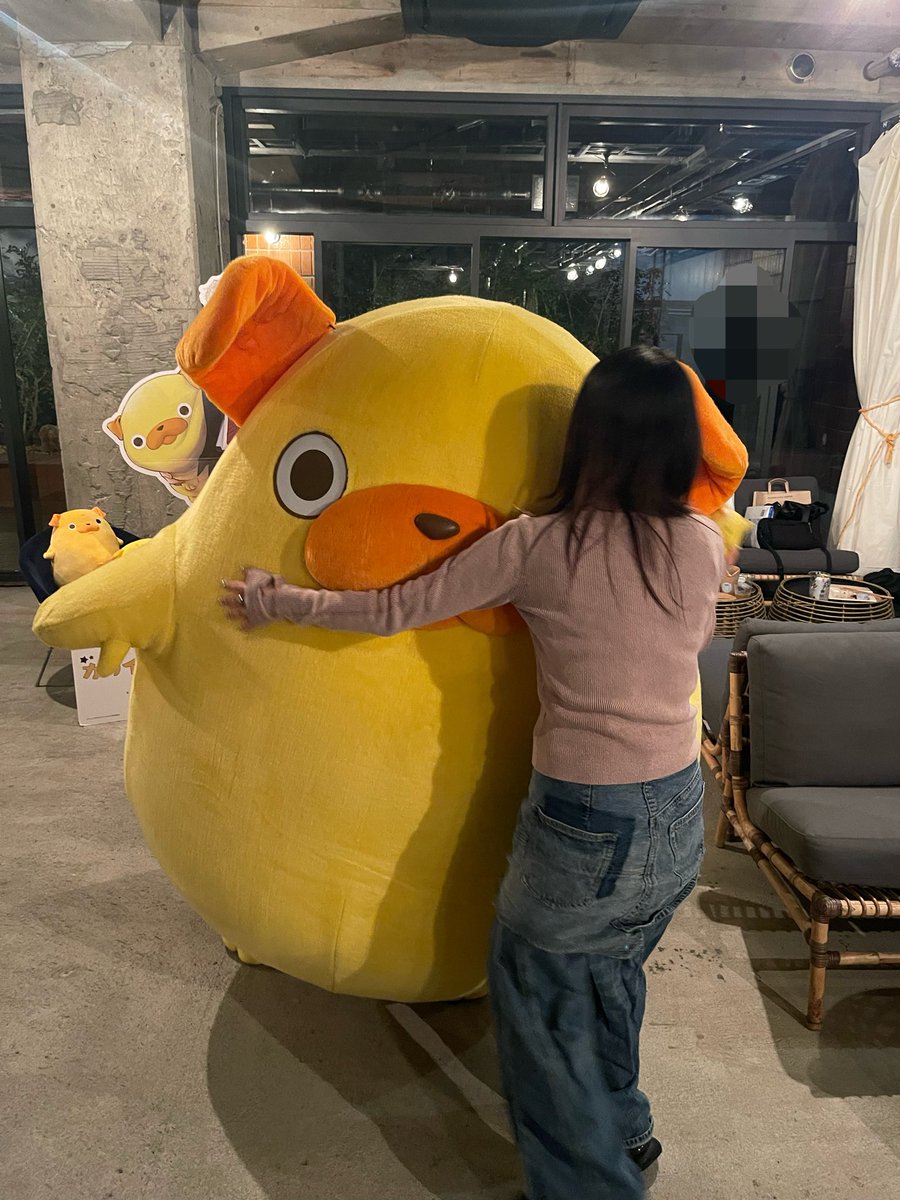 kaor1n_n's tweet photo. #おじカワ
パグ太郎が来てくれておじカワチームが激アツです🔥❣️
リアタイするぞーー！
かんぱーい https://t.co/M5wfwzfRh8