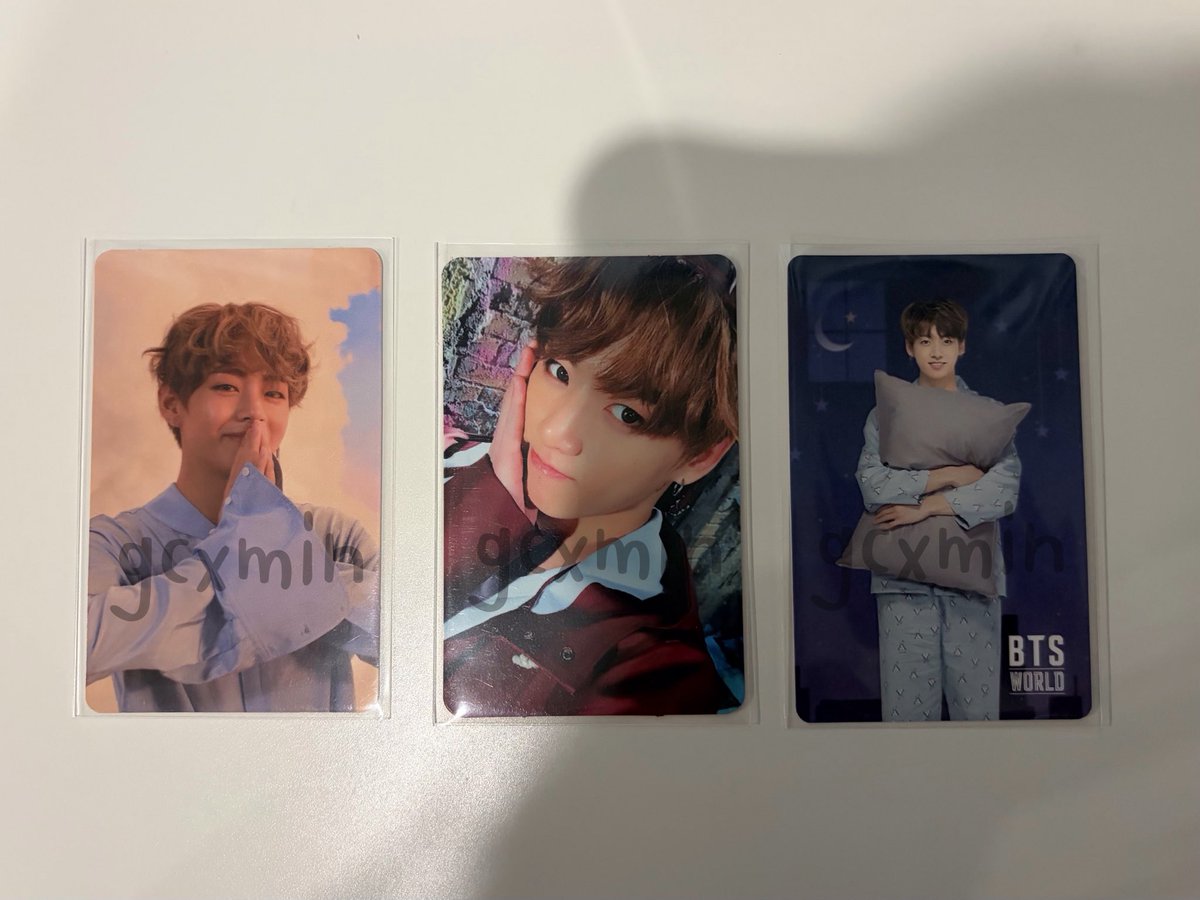 gcxmin's tweet photo. พร้อมส่ง | wts

การ์ด
🫧 lys her o แท - 240฿
🫧 ynwa จองกุก - 200฿
🫧 bts world ชุดนอน จองกุก - 180฿
ราคารวมส่ง

🛒 สนใจ dm มาได้เลยนะคะ

#ตลาดนัดบังทัน #ตลาดรถไฟบังทัน #ตลาดนัดรถไฟบังทัน #ตลาดนัดbts วี v taehyung jk jungkook https://t.co/uojqrjEM6O