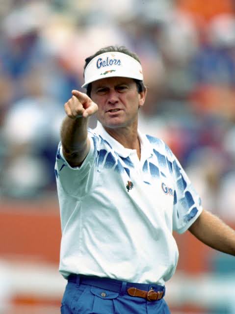 KennyRiceSports's tweet photo. Ol Ball Coach / New Ball Coach ? Way too early for straight up comparison but #WillStein has a style reminiscent of #SteveSpurrier the swagger, the daring or guts or cockiness or confidence to make a statement, an impact without flinching https://t.co/jAR1qbSk2P