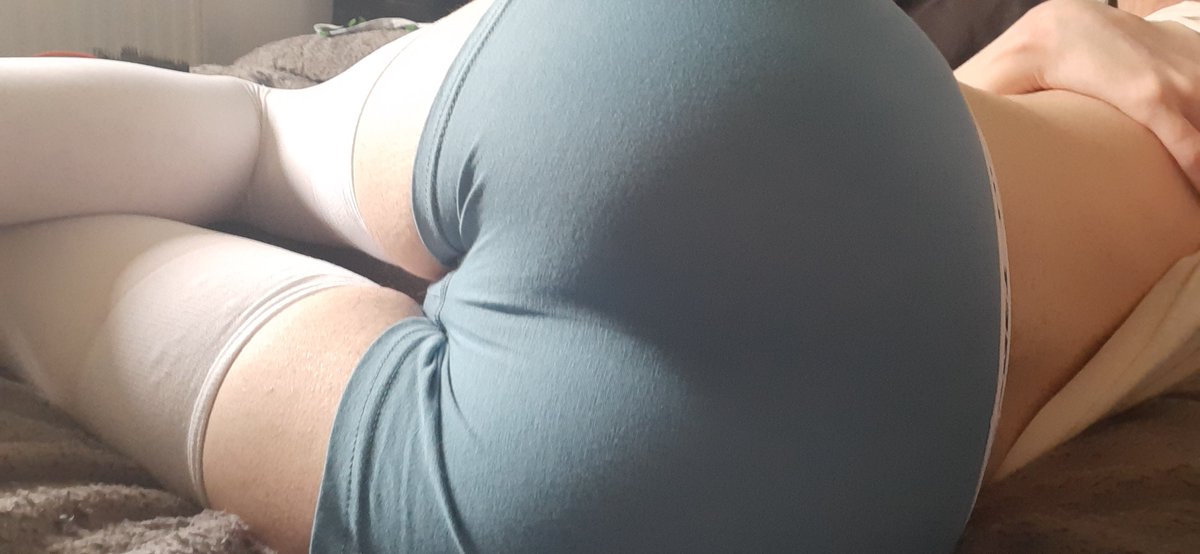 Alvhoon's tweet photo. Just lemme sit on you ><
#femboy #nsfw #nsfwtwt #uk https://t.co/ktoe5pcHcN