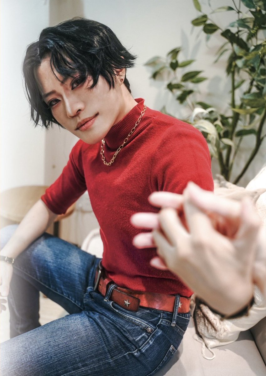 cos_sawayaka's tweet photo. 【コスプレ】
⚠️捏造衣装⚠️

🌟おしらせ🌟
10/11 閃華の刻にて、刀さにの気分が味わえる！ 距離近め現世私服デート写真集を頒布します🙌

収録キャラは
①鶴丸
②大倶利伽羅
③まんば
④長義
⑤肥前
⑥豊前
の6キャラです🫶
私の担当は②④⑥！

当日は空さんと2人でいます！ ぜひお越しくださ〜い！ https://t.co/VlZSwGILM6