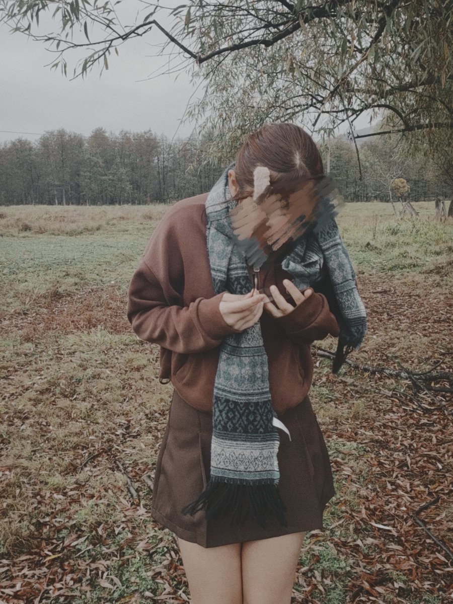 saelige333's tweet photo. Вайб🍂🍁 https://t.co/N98z8zk8Wv