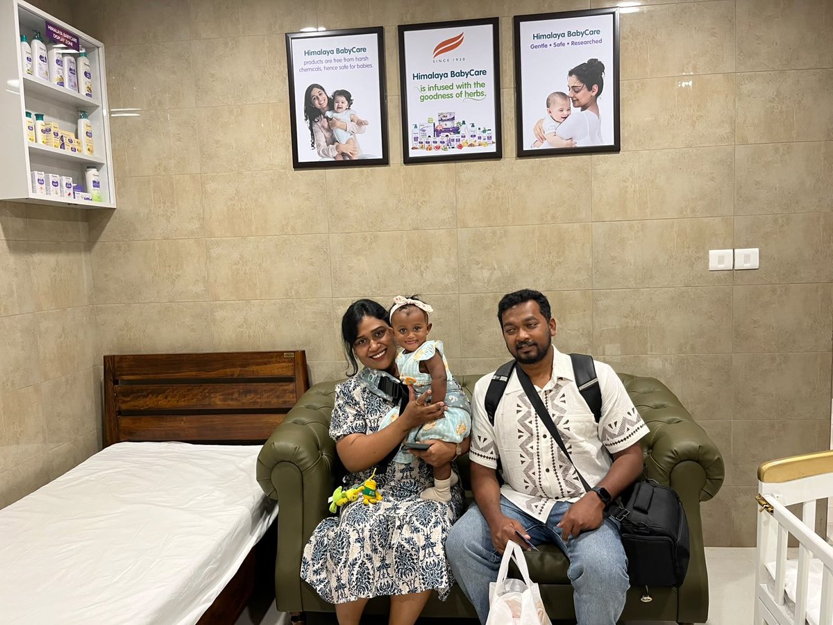 aaijdhairport's tweet photo. नन्हे मेहमानों की सुविधा का खास ख्याल 👶💙

यात्रियों की सुविधा और माताओं की सहूलियत के लिए एयरपोर्ट पर बेबी केयर रूम की सुविधा उपलब्ध है। सुरक्षित, स्वच्छ और आरामदायक वातावरण में अपने शिशु की देखभाल करें और यात्रा को बनाएं और भी सहज। ✈️✨
#YSA2026
#Jodhpurairport
 #AAI https://t.co/OoPVWFPpW2