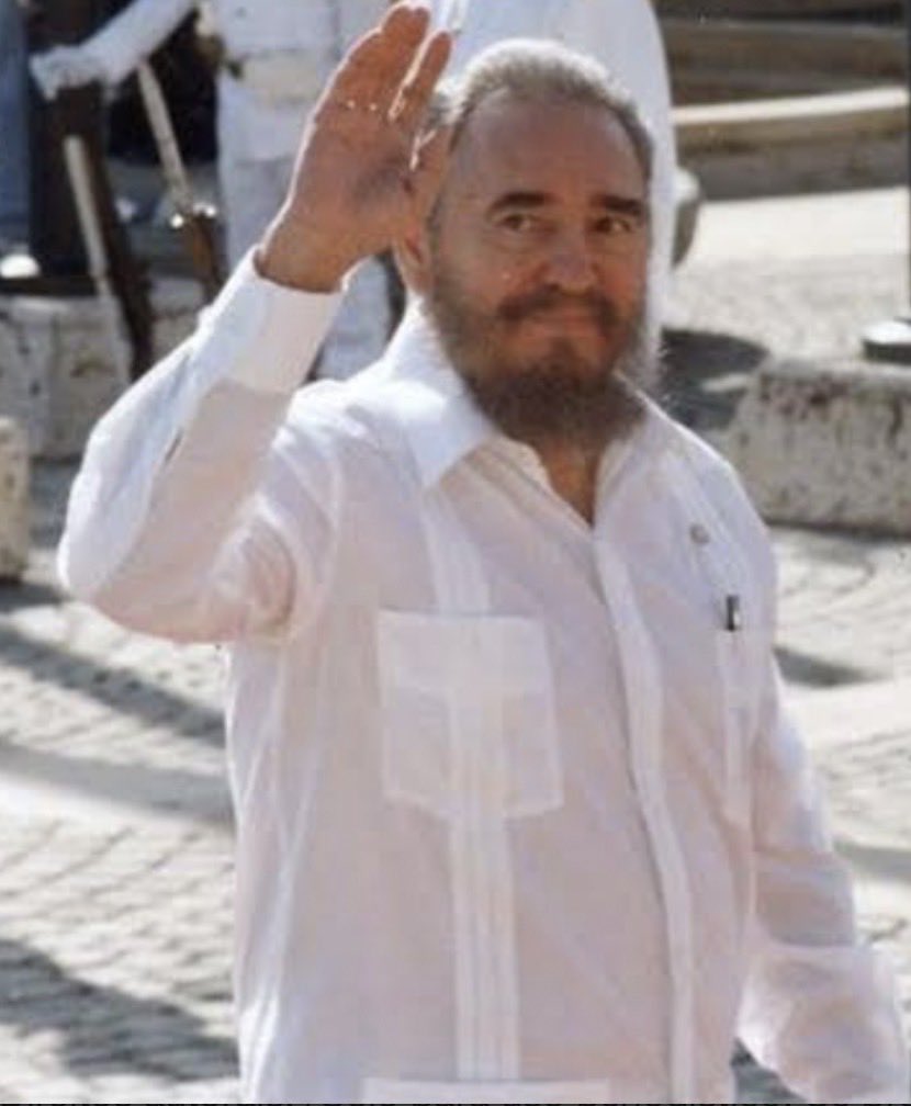 Doutrinadorg's tweet photo. Duas coisas são certas nessa vida:

1ª - A morte.

2º - Todo DITADOR Latino-Americano que usa camisa Guayabera branca, seu país é dominado por Narco-terroristas e seu judiciário é aparelhado e golpista. https://t.co/Zon2zfRUjN