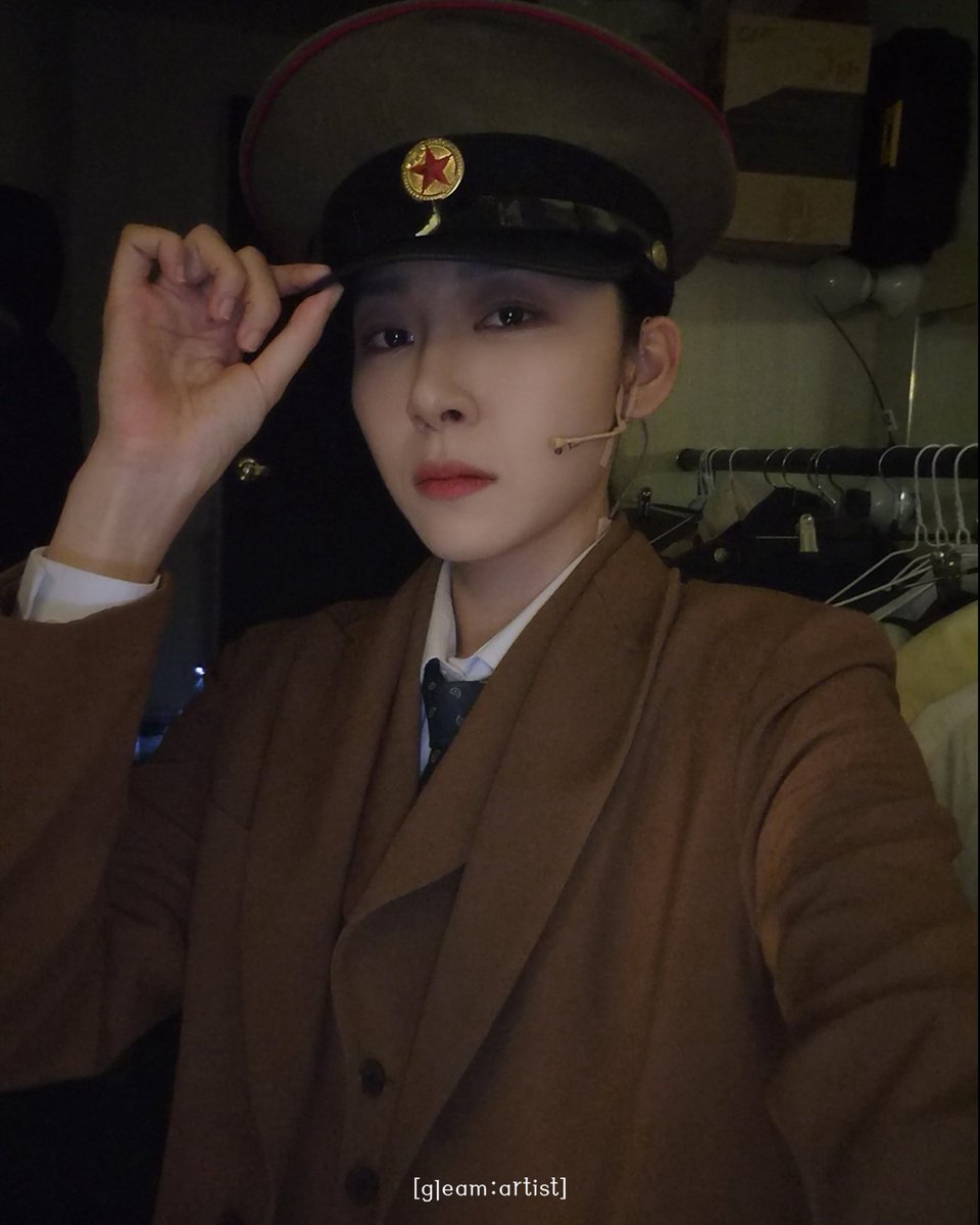gleamartists's tweet photo. 📷 ɢᴏᴏᴅʙʏᴇ #장보람 
#뮤지컬 #미드나잇액터뮤지션 🕰️

비지터 役 장보람 배우가
막공까지 잘 마쳤습니다💜

#GLEAMARTIST #JANGBORAM https://t.co/MEIwqnSRm2