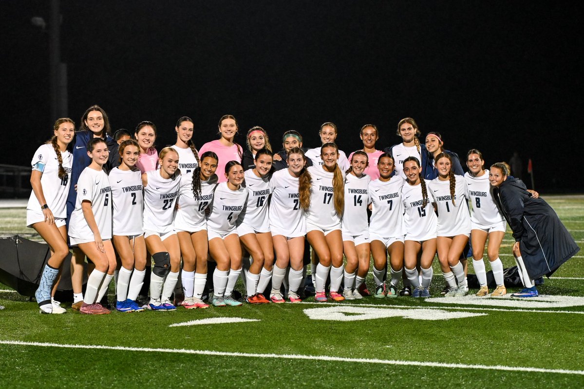 JenParkerSports's tweet photo. Twinsburg @ Nordonia from Wednesday. Solid 2-0 win for the Lady Tigers on the road. 📸 Varsity and JV game galleries are ready!

https://t.co/hRQj9zIzuH https://t.co/fPky9OVTX2