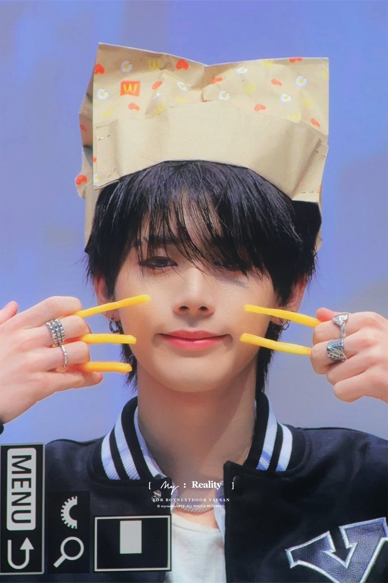 myreality0810's tweet photo. 261004

딩동~ 주문한 탯냥냥 도착했습니다🐱🐱🐱

#태산 #보이넥스트도어 
#TAESAN #BOYNEXTDOOR https://t.co/eOfX5w9NhE