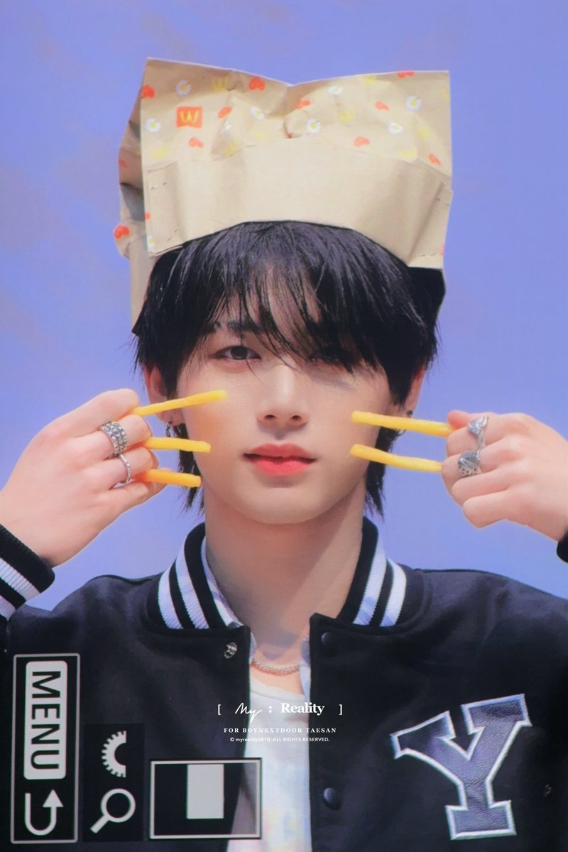 myreality0810's tweet photo. 261004

딩동~ 주문한 탯냥냥 도착했습니다🐱🐱🐱

#태산 #보이넥스트도어 
#TAESAN #BOYNEXTDOOR https://t.co/eOfX5w9NhE