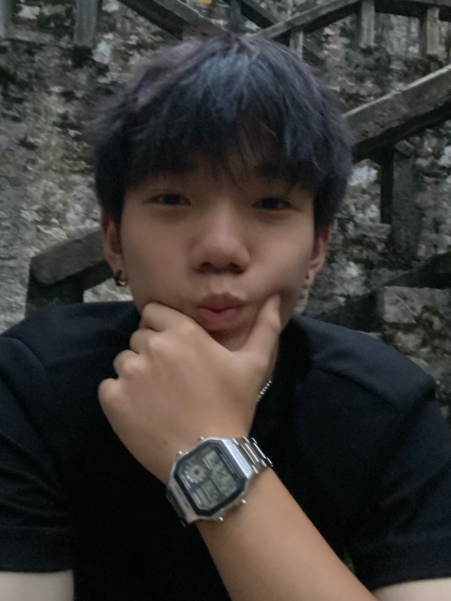 Petergwhe tweet picture