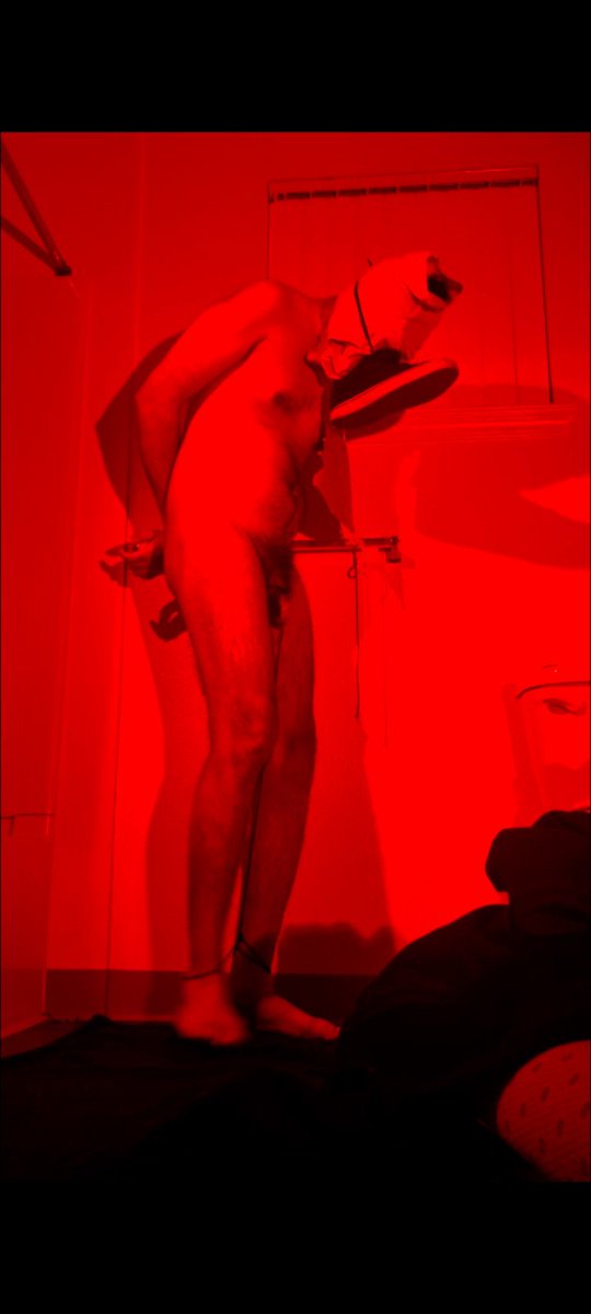 YourSlavexox's tweet photo. I got punished by my Master https://t.co/U2hPRpkn2O