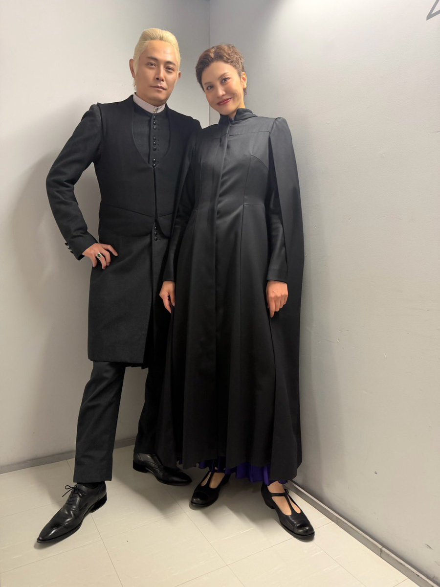 kyo_nobuo's tweet photo. 昔はフジコ、今はハーマイオニー。
何年経ったかわからないくらいの時間を経て再会しました。
大人になった貴女は凛とした頼りになる存在になってましたよ。
世界も年も違うけどいつまで俺のお嬢様です。これからも宜しくな😀 https://t.co/OBU0Lm2O7U