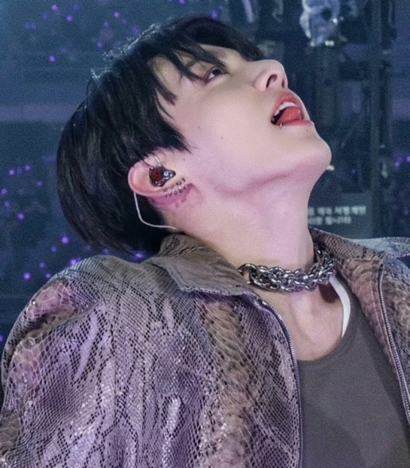 v00k00's tweet photo. Taehyung's pov: https://t.co/o1go3LUjIM
