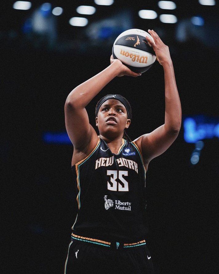 calebbets3's tweet photo. Welcome to Round 2 ‼️

Jonquel Jones o8.5 Reb | HR -135

10.4.26 Play #1 | #LIGHTITUPNYL

It's hard to extrapolate a ton of Liberty's defensive scheme in Round 1, as they were intentional at forcing Miles' into floater shots -- a very, very specific approach. Atlanta's offense is built with a lot more rim presence, starting from Canada to the Howard/Gray wing duo, before rounding out with Reese down low. These two faced each other twice in September, with Atlanta taking both by double digits.

Angel Reese shot 22 FGA in the first season meeting, the only one NYL won, where this was intentional by Coach Johnson to force her into jumpers. In the two aforementioned games following, she picked up 2 fouls in both 1Q. Still, in the time with all starters on the floor, Reese was more selective with her shot selection.

Jonquel Jones notched 12 and 14 rebounds vs Atlanta in those two games despite the losses, and we just saw The Mystics' bigs notch solid numbers on the glass; Game 1 saw 14 & 16 Reb from Iriafen/Austin, followed by 16 Reb by Iriafen in Game 2.