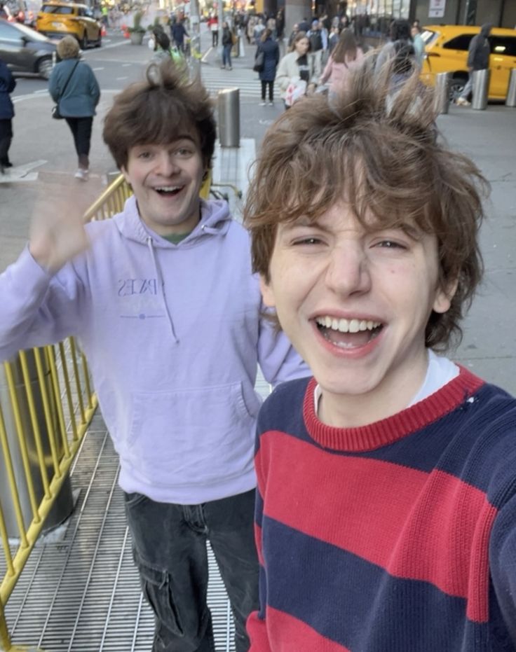 Sunpiso's tweet photo. My favorite Sleepyduo streams/videos to keep you fed during the bof hiatus: a thread! (🧵) https://t.co/eThK5bZqSv