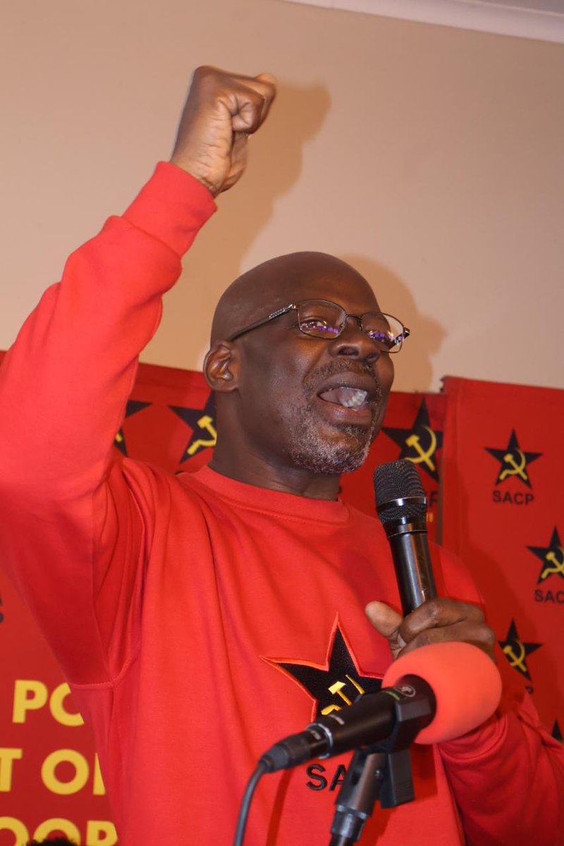 SACP1921's tweet photo. SACP General Secretary, Comrade Solly Mapaila, delivers the keynote address at the SACP 2026-27 Red October Campaign Launch held in Komga, Eastern Cape Province.
#VoteSACP #VoteSACP2026 #LGE2026 https://t.co/NelhYmjuXY