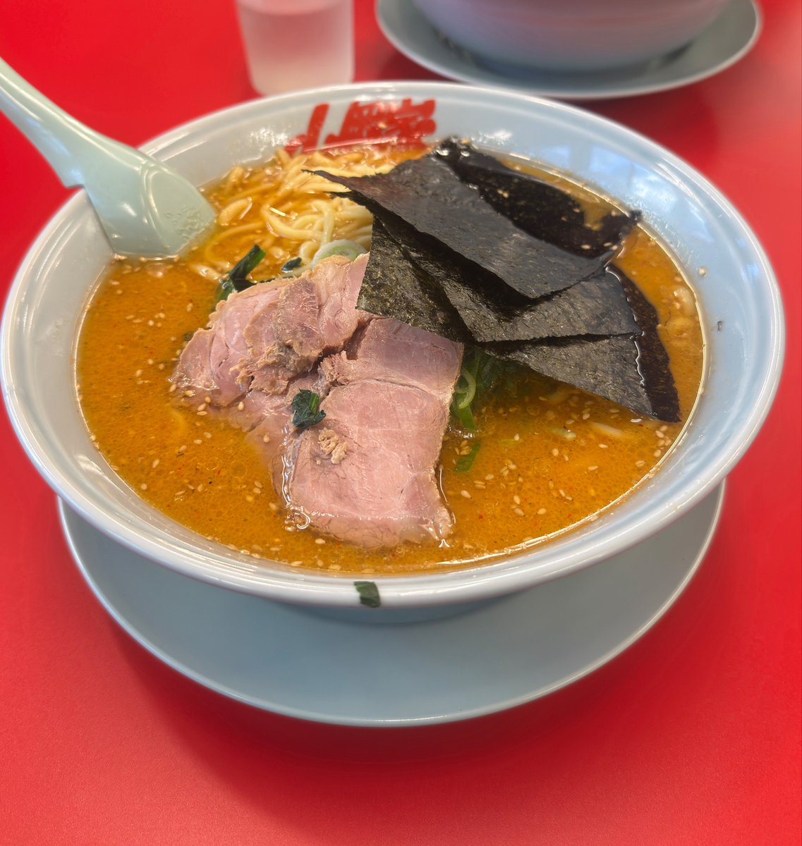 m7ue0y's tweet photo. 腹減った
山岡家食いたい https://t.co/iJiysuQ934
