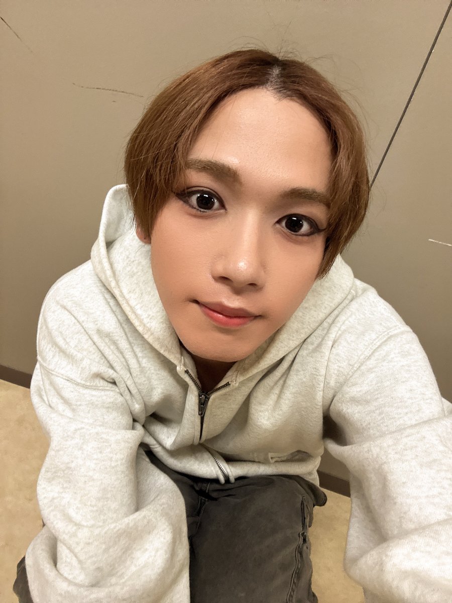 Yukito__stellar's tweet photo. 今日もおつゆきでした🐣
月曜日が始まりますね、学校やお仕事
気分上げて明日も頑張ろー！

おやすみん❄️ https://t.co/Ml8Xo64f47