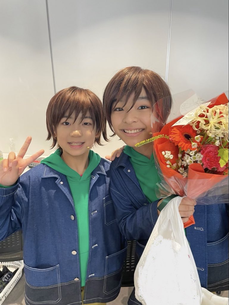 t_d_Luka's tweet photo. 舞台タイバニ、大千穐楽を迎えました。トニーとしてシュテルンビルトの街で生きることができて、本当に毎日が夢のようでした。支えてくださった全ての皆様に感謝の気持ちでいっぱいです!そして沢山の拍手、声援をくれたシュテルンビルト市民の皆様、本当にありがとうございました‼︎
#舞台タイバニ https://t.co/nAAWm3U09u