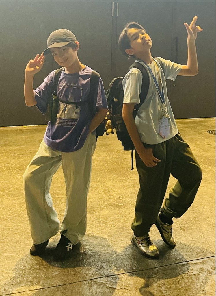 t_d_Luka's tweet photo. 舞台タイバニ、大千穐楽を迎えました。トニーとしてシュテルンビルトの街で生きることができて、本当に毎日が夢のようでした。支えてくださった全ての皆様に感謝の気持ちでいっぱいです!そして沢山の拍手、声援をくれたシュテルンビルト市民の皆様、本当にありがとうございました‼︎
#舞台タイバニ https://t.co/nAAWm3U09u