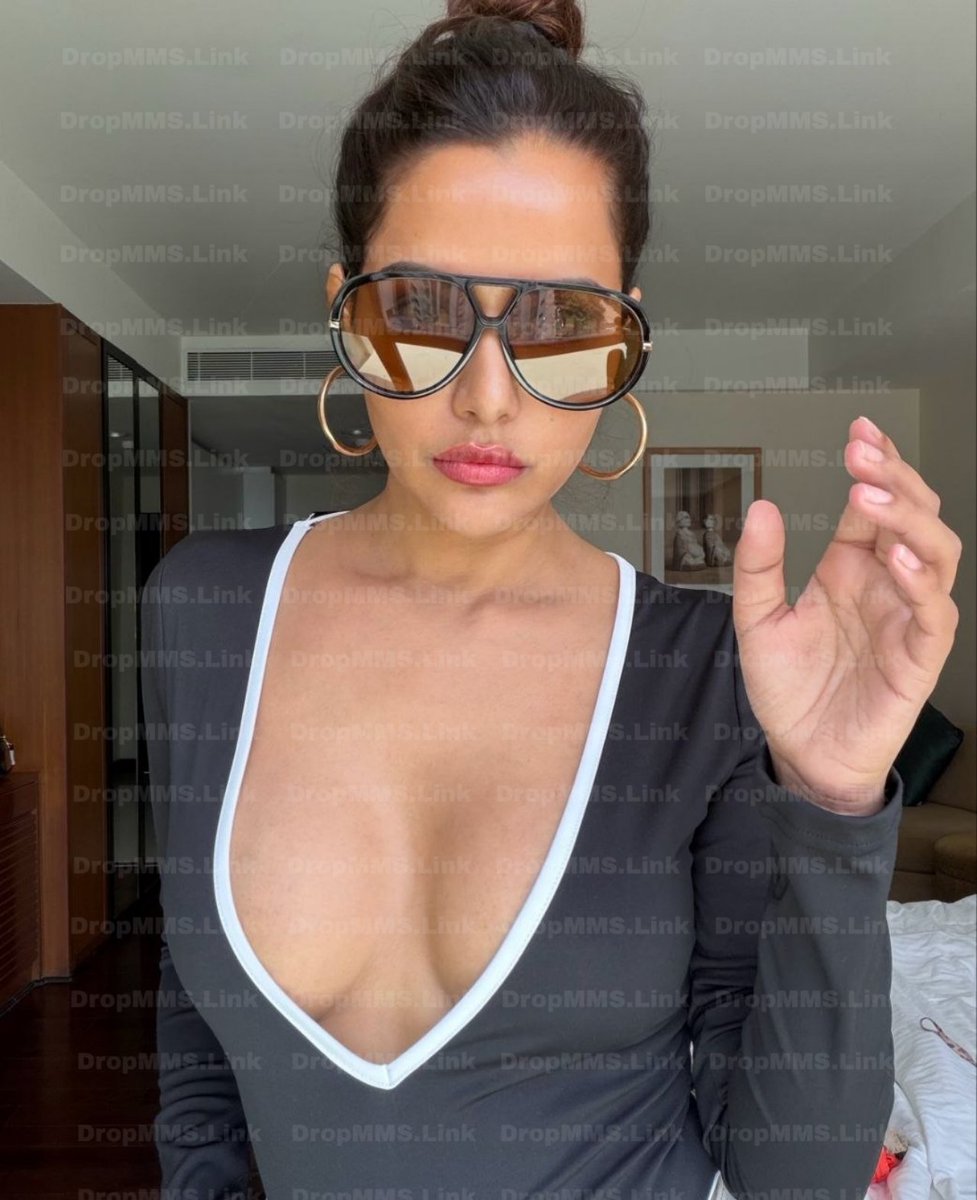 nivi994400's tweet photo. Raiza  cutie Hot 🥵🔥
More Hot🍑 videos 🥵 on my Telegram group link 🔗
Join here  and Have Fun
https://t.co/oo8fGUIs5t https://t.co/Wrw9eVFCUl