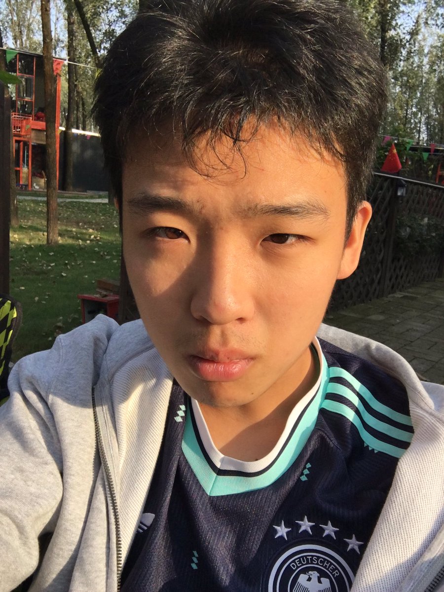 Lawrencexo3e's tweet photo. 枯淡 https://t.co/z2mGcUjCHh