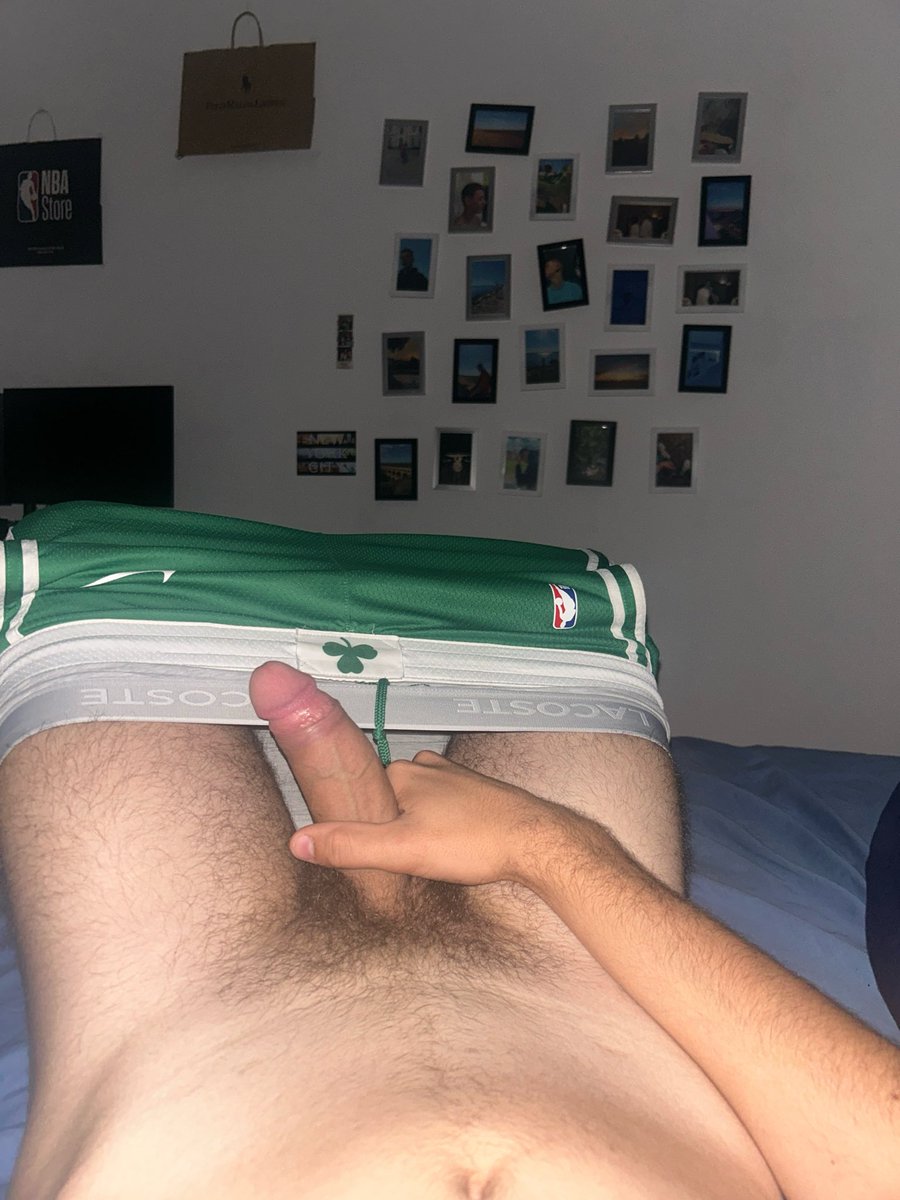 14kpct's tweet photo. Qui chaud br mtn #nude #snap #lacoste #20ans #fr #bi https://t.co/9z0nzbBytY