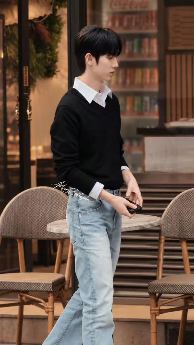 yb7b20EvEWTCdp2's tweet photo. Don‘t be nervous. We will always support you and love you.

PARK SIWOO AT VALENTINO PFWSS27

#PARKSIWOOxVALENTINO
#VALENTINOPFWSS27
#PARKSIWOO https://t.co/BOl1seJgEK