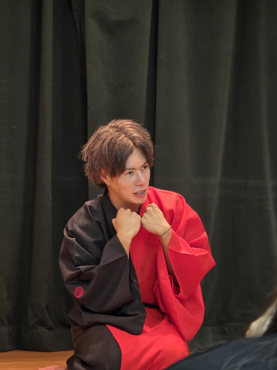 purple_mana's tweet photo. 落語初心者な私ですが…話が面白くてまた聞きたくなりました😊
素敵な時間ありがとうございました🙂‍↕️✨
また熊本来て下さいね🍀.*

 #傍島将大
 #第37回極rakugo公演 
 #落語
 #熊本独演会 https://t.co/w633BcOROn