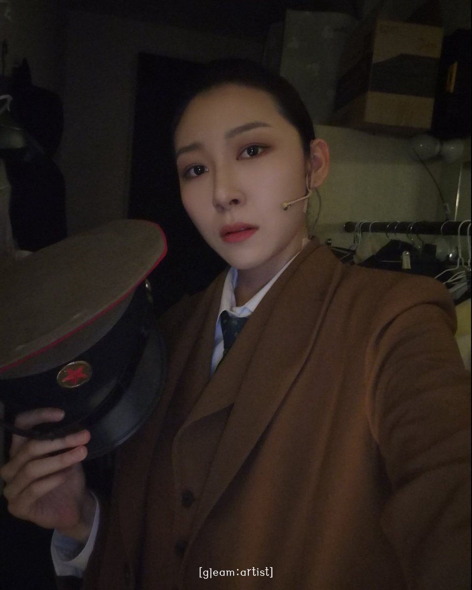 boramoo_archive's tweet photo. [261004] 글림 아티스트 공식 × 계정

📷 ɢᴏᴏᴅʙʏᴇ #장보람 
#뮤지컬 #미드나잇액터뮤지션 🕰️

비지터 役 장보람 배우가
막공까지 잘 마쳤습니다💜

#GLEAMARTIST #JANGBORAM https://t.co/Z0Mhv14t1k