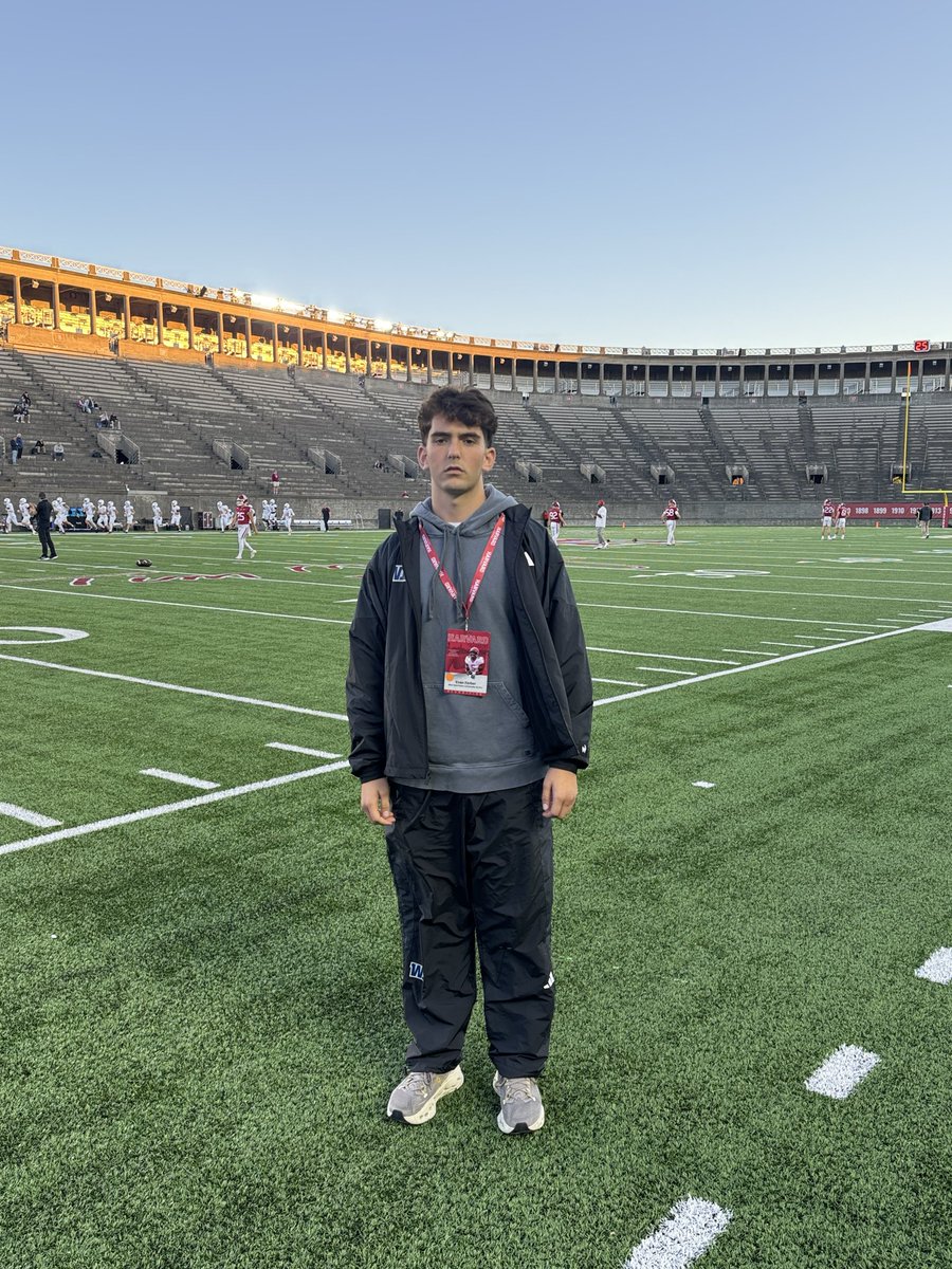 EvanFerber10's tweet photo. Had an amazing time at a great game yesterday with an incredible ending @HarvardFootball! Thank you @skwilliamsjr, @Coach_Joel_Lamb, and @Ryan_Kalukin for an amazing experience and visit. Look forward to being back!

@CoachDylanPotts @WestBocaBullsFB
@GP_Recruiting @TommyZozus
@KohlsSnapping @TheChrisRubio @KornblueSnappin @KornblueKicking @HKA_Tanalski @HKA_Baltar 
@JEC_1994 @BenFerber11
@Coach_MThompson @Hunterh24