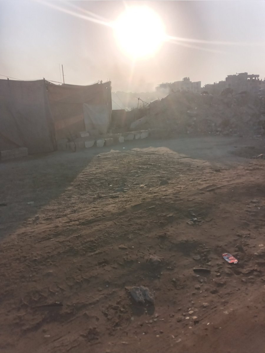 emanamona23's tweet photo. Honestly… I’m starting to lose the hope I’ve been holding onto. 💔
I keep sharing my family’s story, but the silence is becoming too heavy.
I don’t want to give up. I just need to know someone is listening. 🇵🇸🤍
https://t.co/an3nqLEMyc https://t.co/0zcVSOGn0q