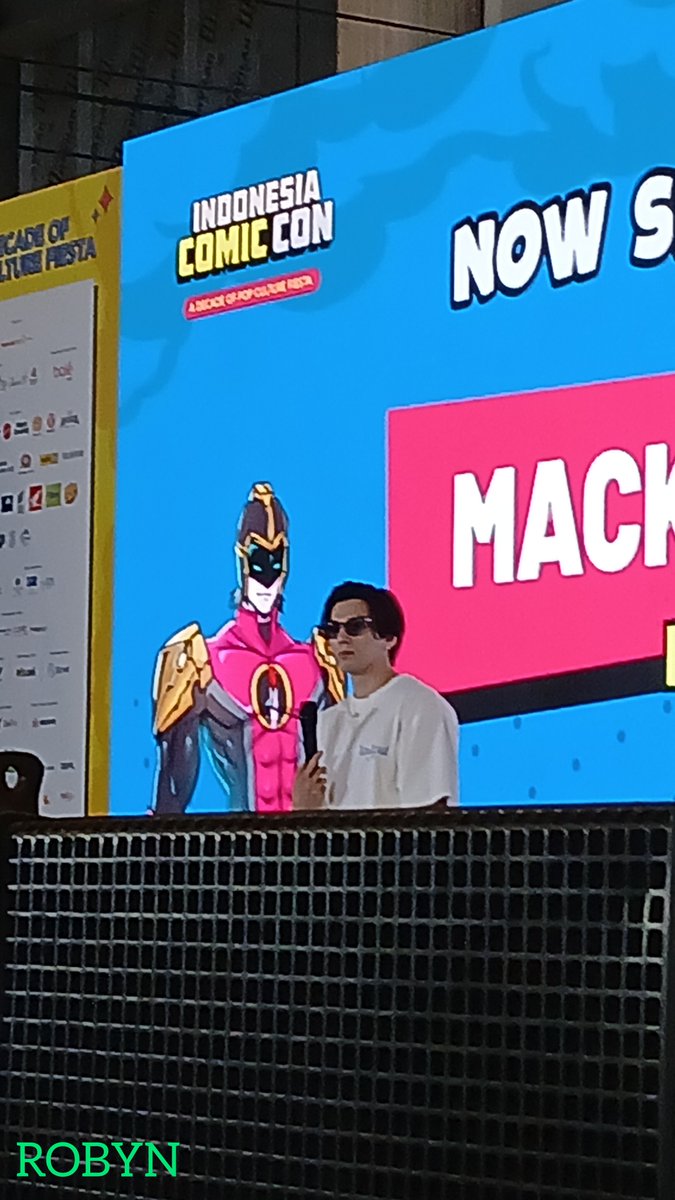 roby61717's tweet photo. @philazora I'm happy although  did not participate in the photo and autograph session due to cost constraints 🥲 https://t.co/Ko94rif6Oz