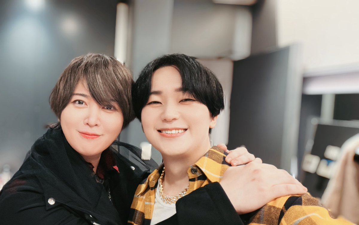 amasakikohei's tweet photo. ヒプマイ12thライブ
２日間ありがとうございました🎙️

最高のライブだった！！！

13th LIVEも発表できて幸せ🦉
来年はGMOアリーナさいたま（さいたまスーパーアリーナ）で会いましょう♪ https://t.co/ka1HUtoAwL