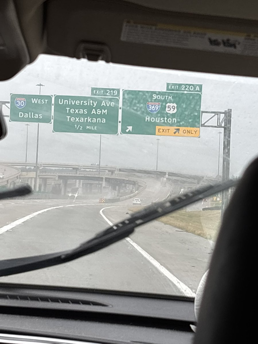 cvm4medaddy's tweet photo. missed the welcome to texas but i’m finally back home https://t.co/HGypARuOWR
