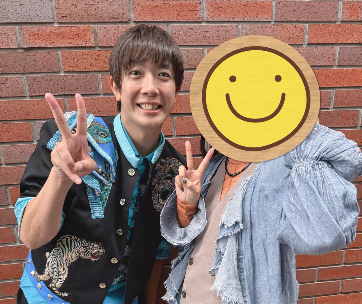 psr428's tweet photo. 今日はポポのダチが桑名に来てくれていたので挨拶させていただいた🙏
昨日ポポは前乗りしてたむたむとご飯行ってたらしいです！！！(プライベート情報開示) https://t.co/Aumw7525Bp
