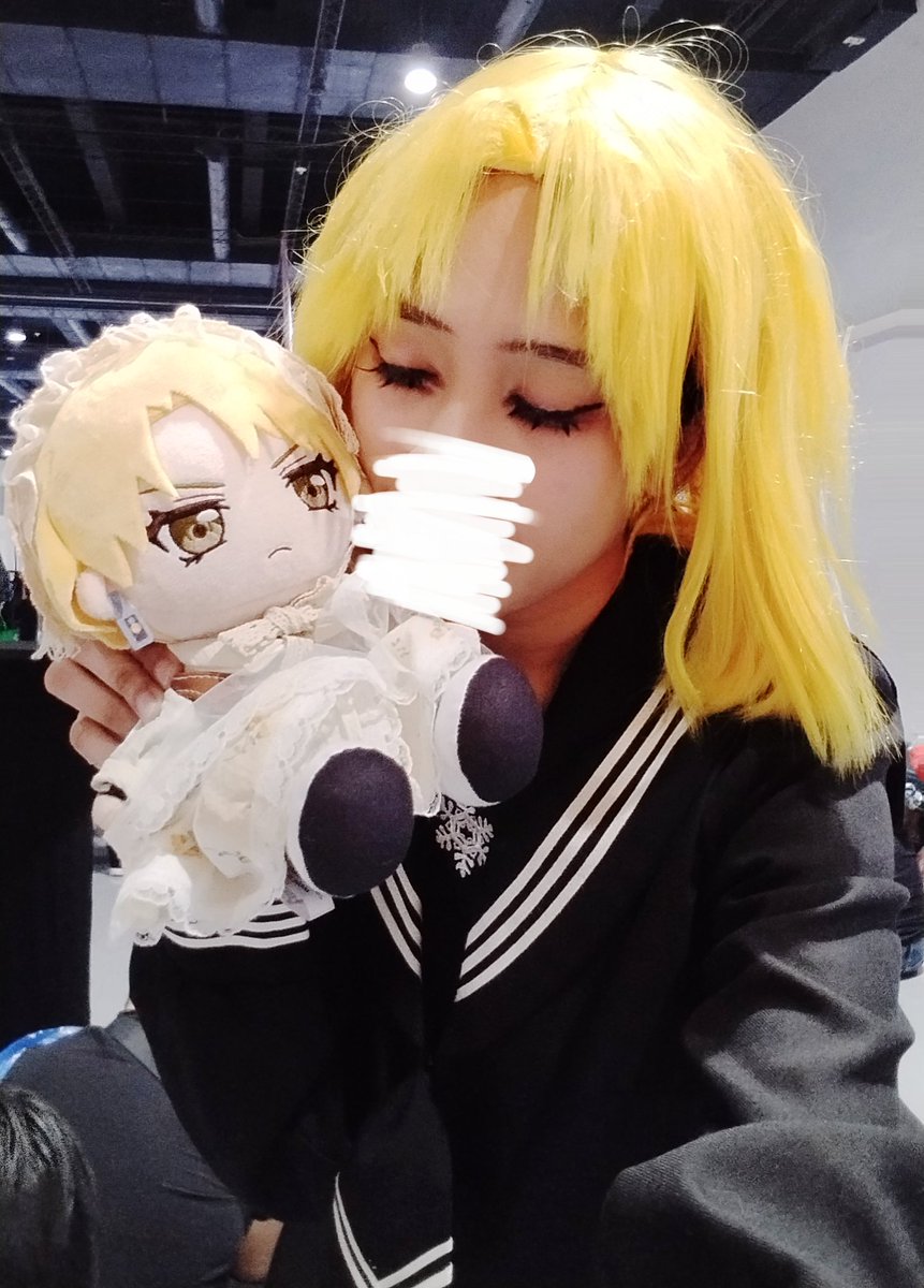 satou_pien's tweet photo. A very simple Masuki cosplay https://t.co/lIHYQcZA5y
