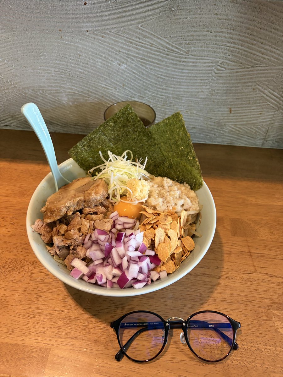 BoooooSato's tweet photo. @kusukusuramen_d 
昨日ですがクスクス出汐さん
まぜそばブラック
めちゃうまだよ
また行きまーす。
ごちそうさん！
今度は横川さんやな！ https://t.co/z3ntdtZjK2
