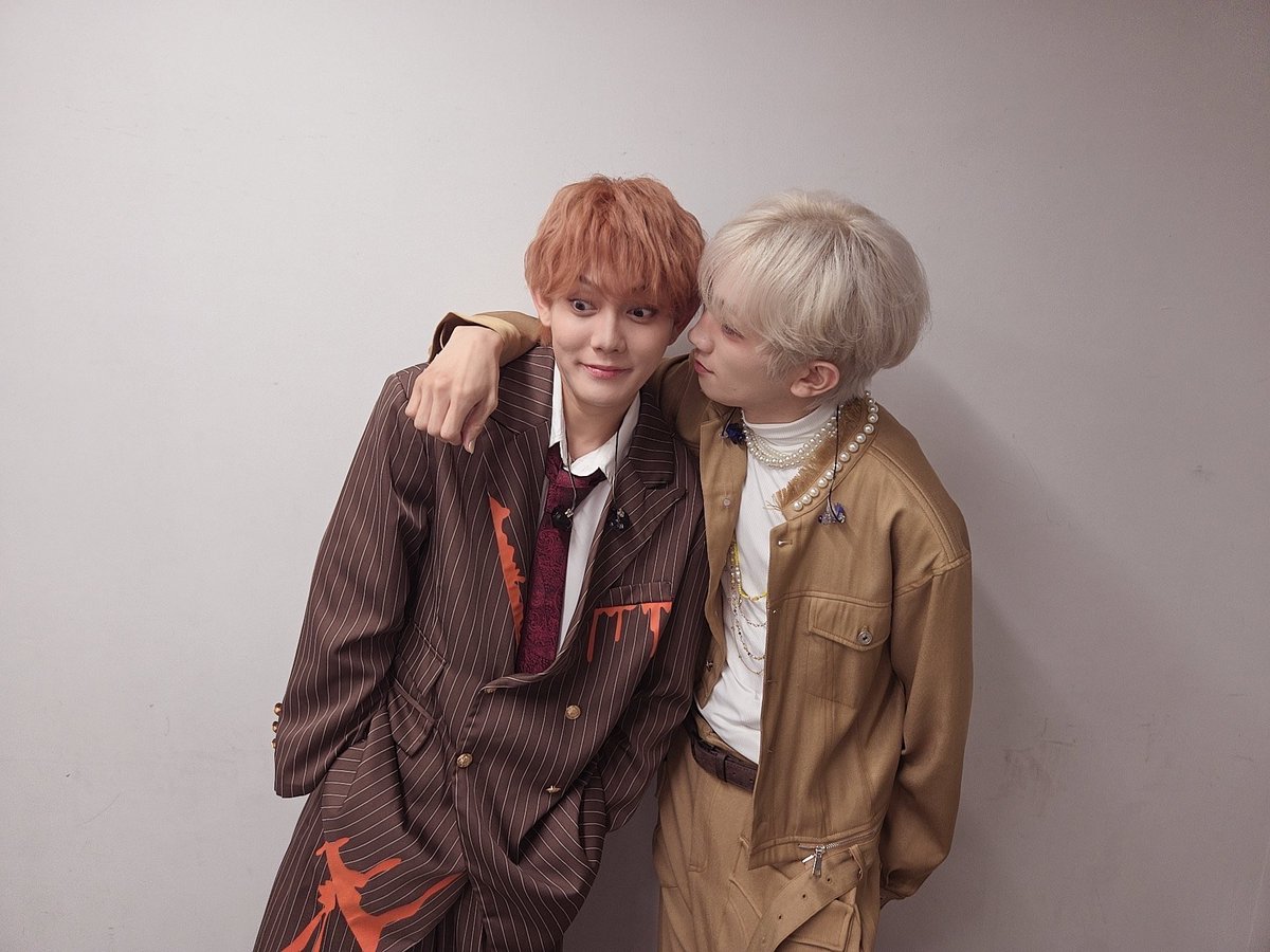akikasaluvs's tweet photo. they akikasafied themselves https://t.co/8I9TB5AYSh
