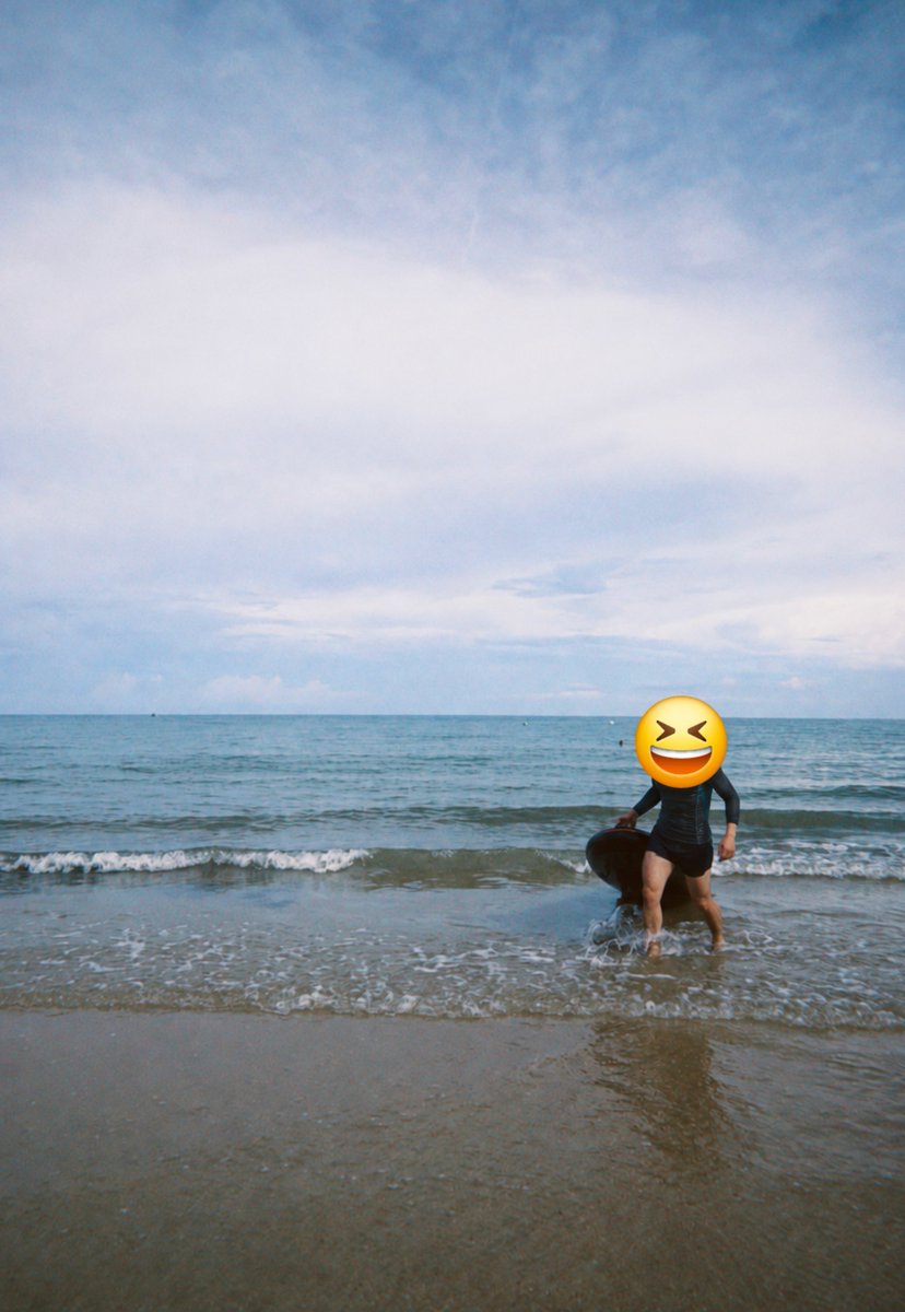 skate_mboy's tweet photo. Sea, sun &amp; a little mystery. 🌊☀️🖤
#ชายเดี่ยว
#ภูเก็ต https://t.co/X37j2QjUya