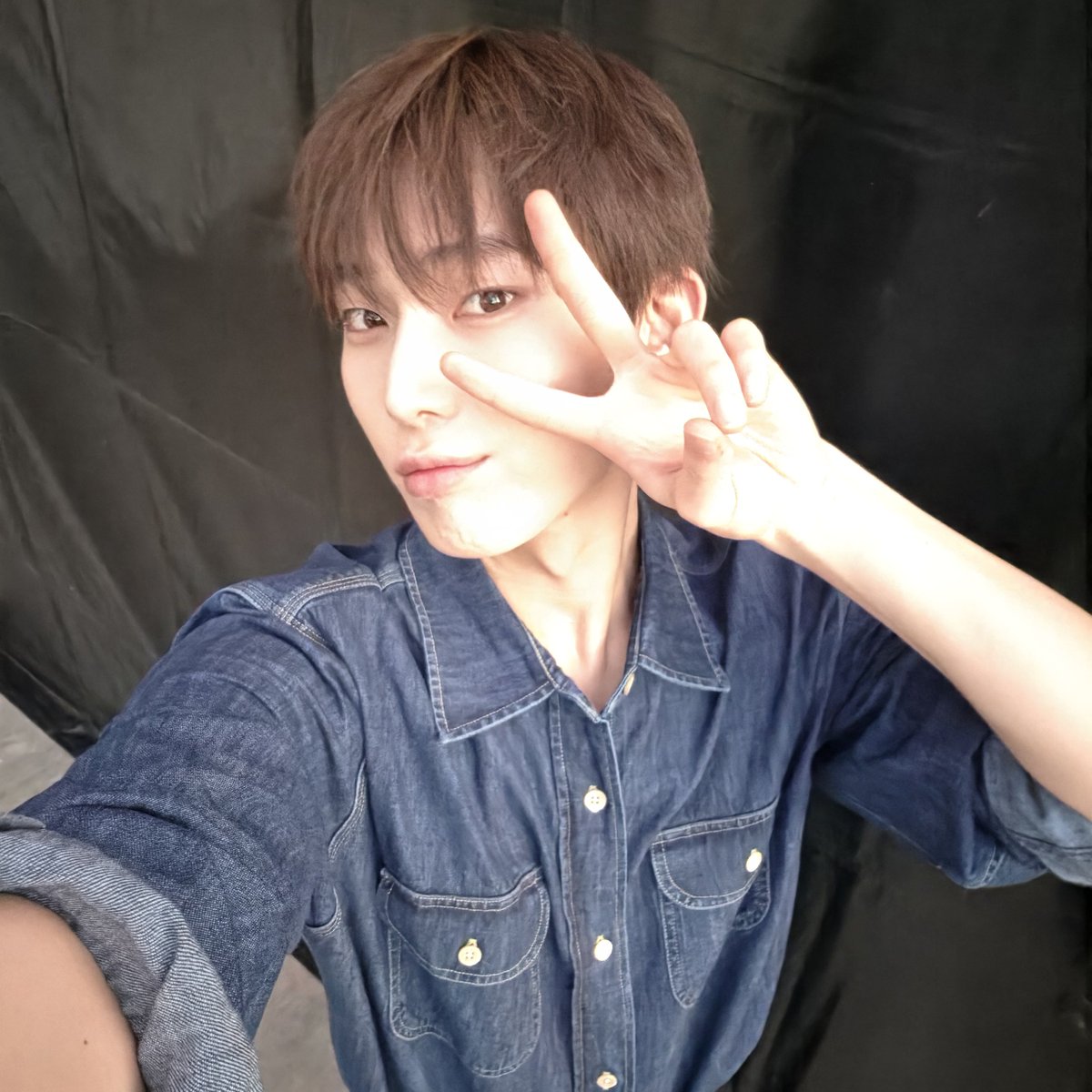 kimfox0624's tweet photo. 261004 위버스 #선우 #SUNOO https://t.co/q6rpNn0hHX