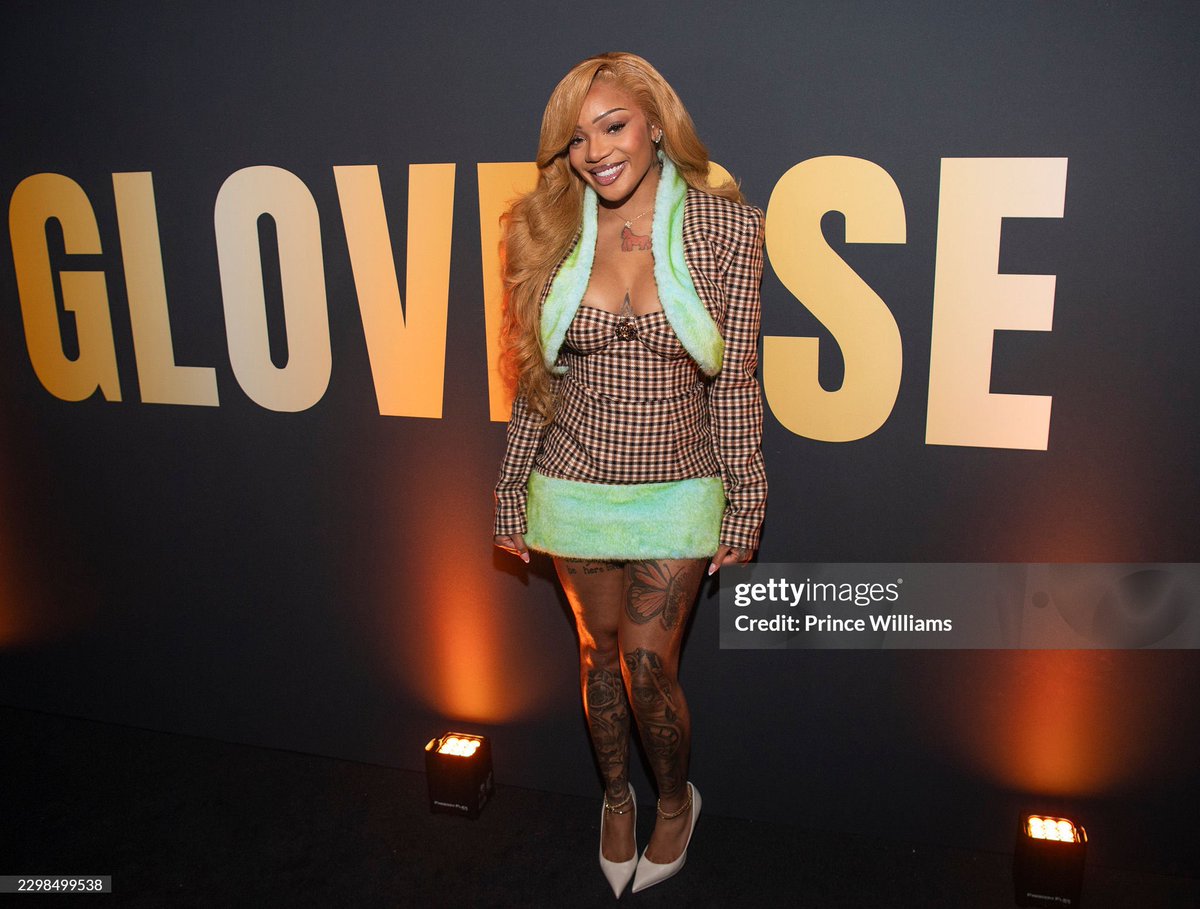 TheePopCore's tweet photo. GloRilla stuns at the launch party for GloVerse (@gloverseco), her new on-demand beauty platform which will connect consumers with trusted beauty professionals for hair, makeup, nails, lashes, skincare, barbering, and more. https://t.co/8tZS8VnUOp