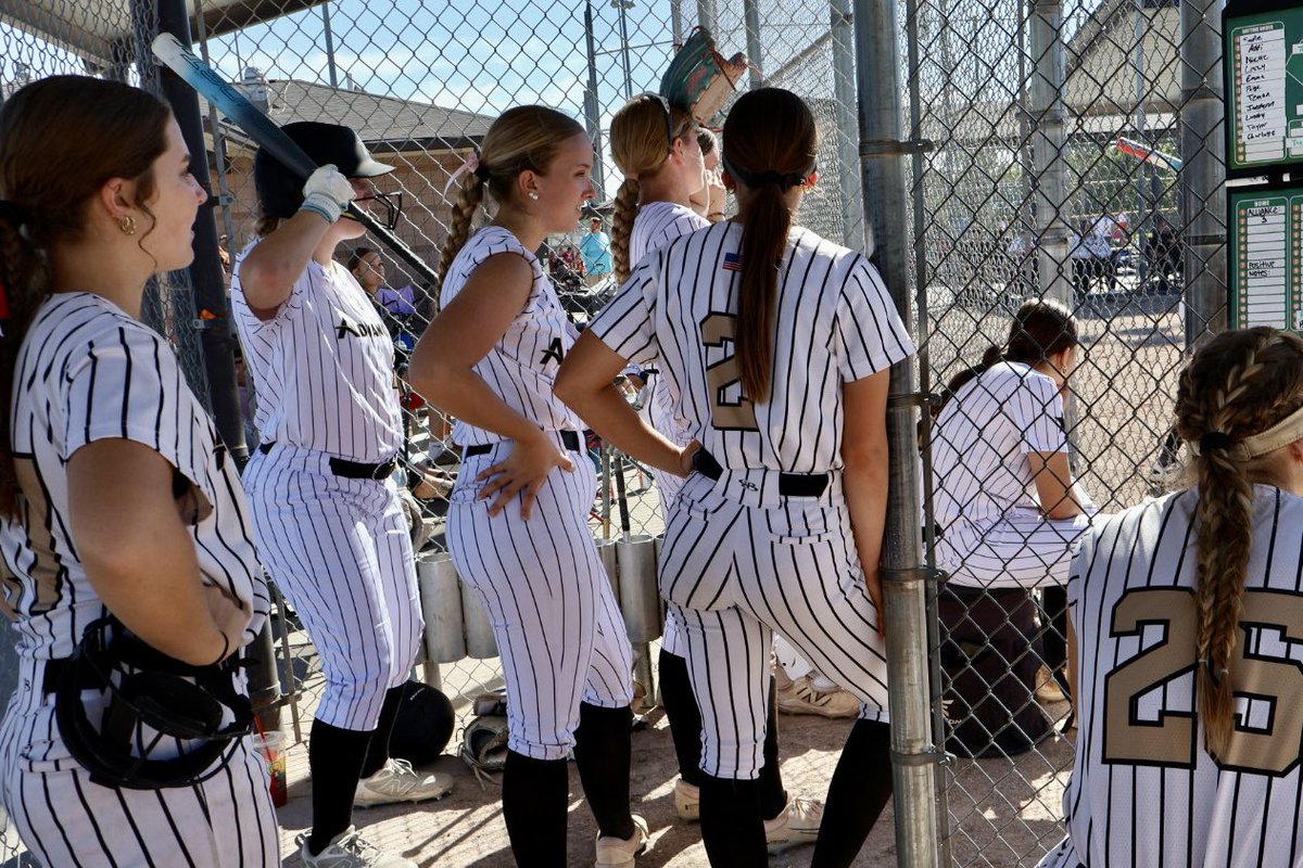 TopGunEvents's tweet photo. 🥎 Game faces ON. 🔥
Athletes are showing out at the Kansas College Prospect Series. Big plays, big energy, and plenty of eyes watching. 👀🎓
#TopGunEvents #CollegeProspectSeries #KansasSoftball #EliteFastpitch #SoftballLove https://t.co/c44wc7tqGO