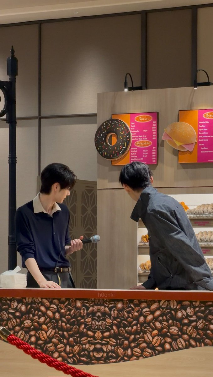 120809gallery's tweet photo. our hoonki at the dunkin fan cafe event 🍩💖 THEY LOOK SO GOOD TOGETHER https://t.co/Am3rjDl9jB