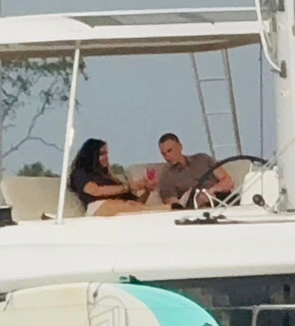 seasleuths's tweet photo. Real thing btw 🤭😌🥰💯 https://t.co/JTvS8CYdKi