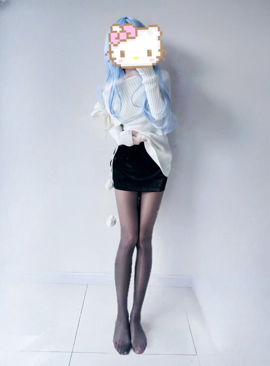 jiumi8866's tweet photo. 哄女人需要钻石和花 ，哄男人只需要钻石荷花    

眼熟的大佬们 可以重新点下关注吗😭😭😭  @MeiRiDaZuoZhan https://t.co/zvjBDXvf0K