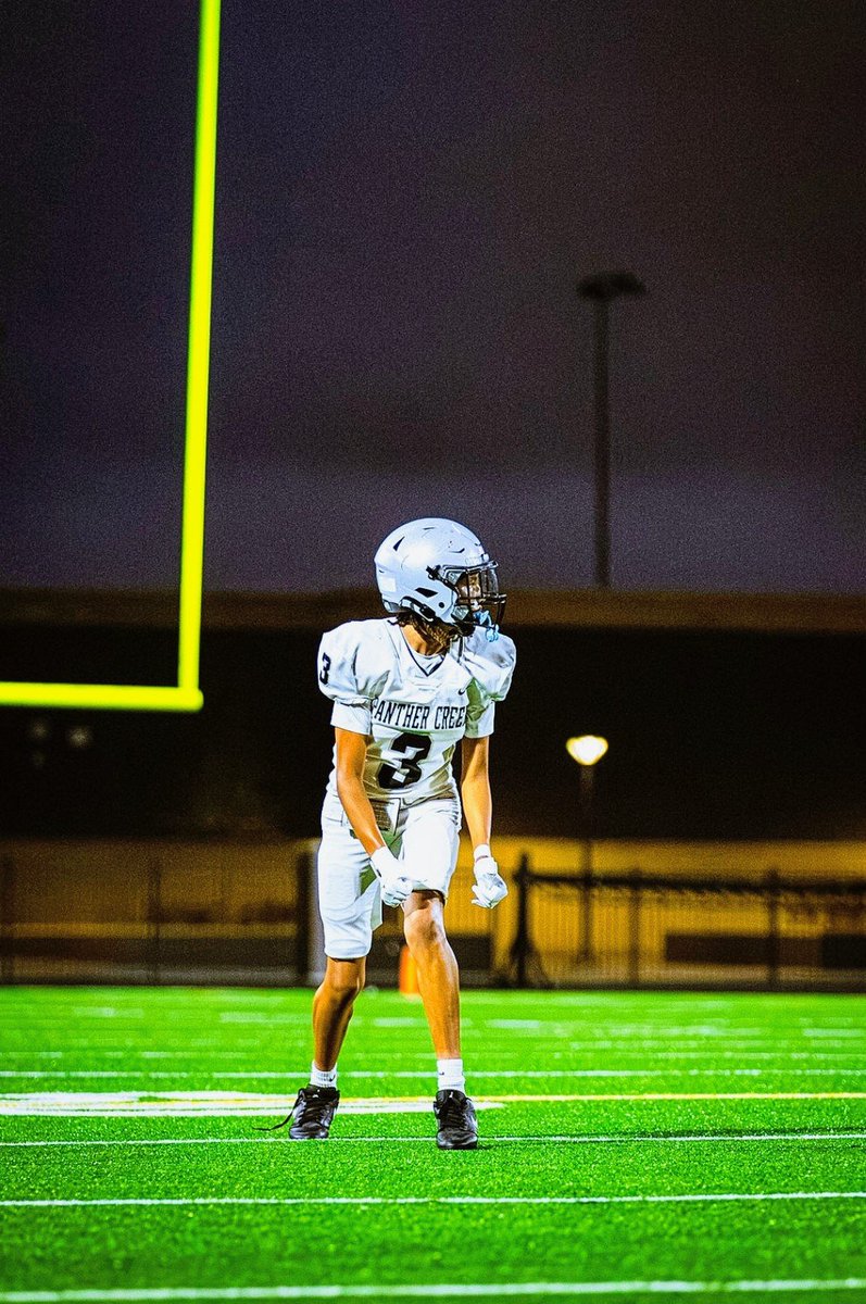 ParisMcCall_'s tweet photo. 🦅🦅🦅🦅🦅🦅🦅🔒🔒🔒 down DB
CLASS OF 2030
6'0 135
6 GAMES 
5 INT, PICK 6 
4 PBU
16 TACKLES 
FORCE FUMBLE 
@CoachVWill @JonJonthagreat @4_Strong @_CoachMWalker @Coach_MA_ @PCHSfriscoFB @DBCoachMcGraw @clintsurratt https://t.co/04ZvwKuscq
