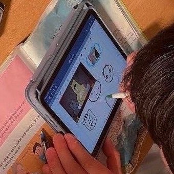 may_toqur's tweet photo. 박지훈 뭐 그리나 봤더니ㅋㅋㅋㅋㅋㅋ 아 귀여워.. https://t.co/1FJhi5mdOz