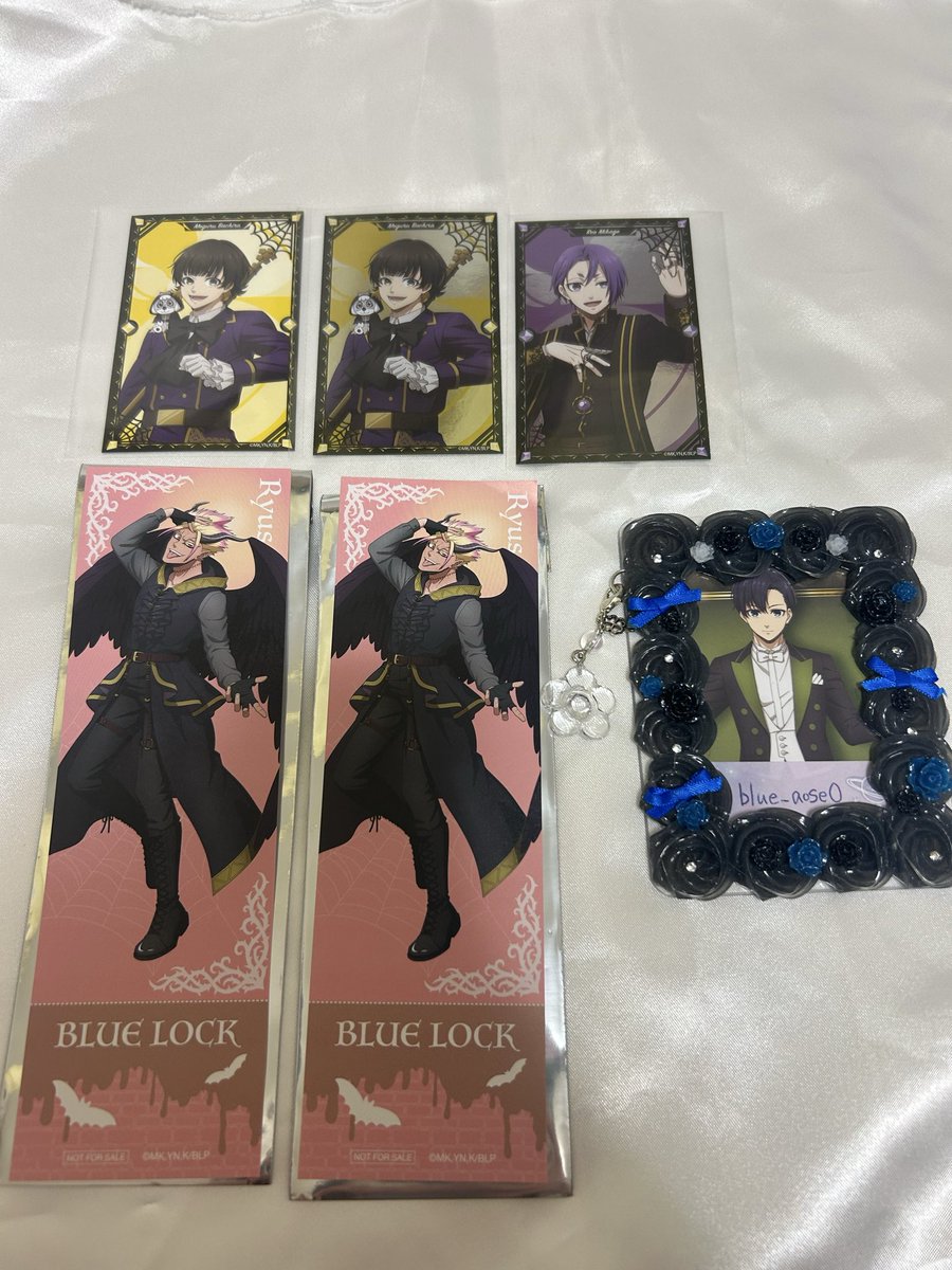blue_aose0's tweet photo. 【交換】໒꒱· ﾟブルーロック ブルロ よみラン よみうりランド

『譲』→ビジュアルカード等身 蜂楽、玲王
特典 士道2

『求』→ビジュアルカード 同種潔2、レア冴(友人分)
特典 潔

郵送での交換。纏めての方優先させて頂きます🙏
検索からでもお気軽にお声掛けください。 https://t.co/1fnYY64DM2