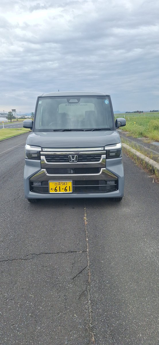 American51530's tweet photo. 2026.10.4
今日はホンダカーズ島根中央の斐川中央店に行ってN-BOX CUSTOMを試乗しましたが、グリルがマイナーチェンジ、テール、ブレーキ、ウィンカー、バックランプ🚗💡
#ホンダカーズ島根中央
#NBOX https://t.co/Qh3blsthmu